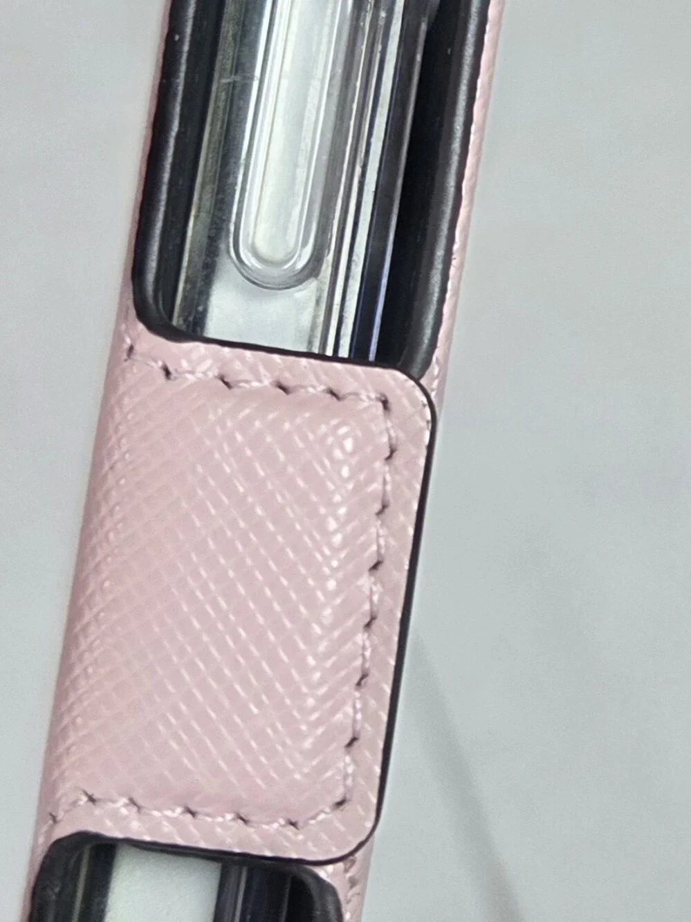 Kate Spade New York Spencer Magnetic Wrap Folio Case New Pink/Tan IPhone 12